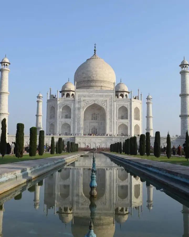 Taj Mahal al amanecer en Agra, Triángulo de Oro de la India